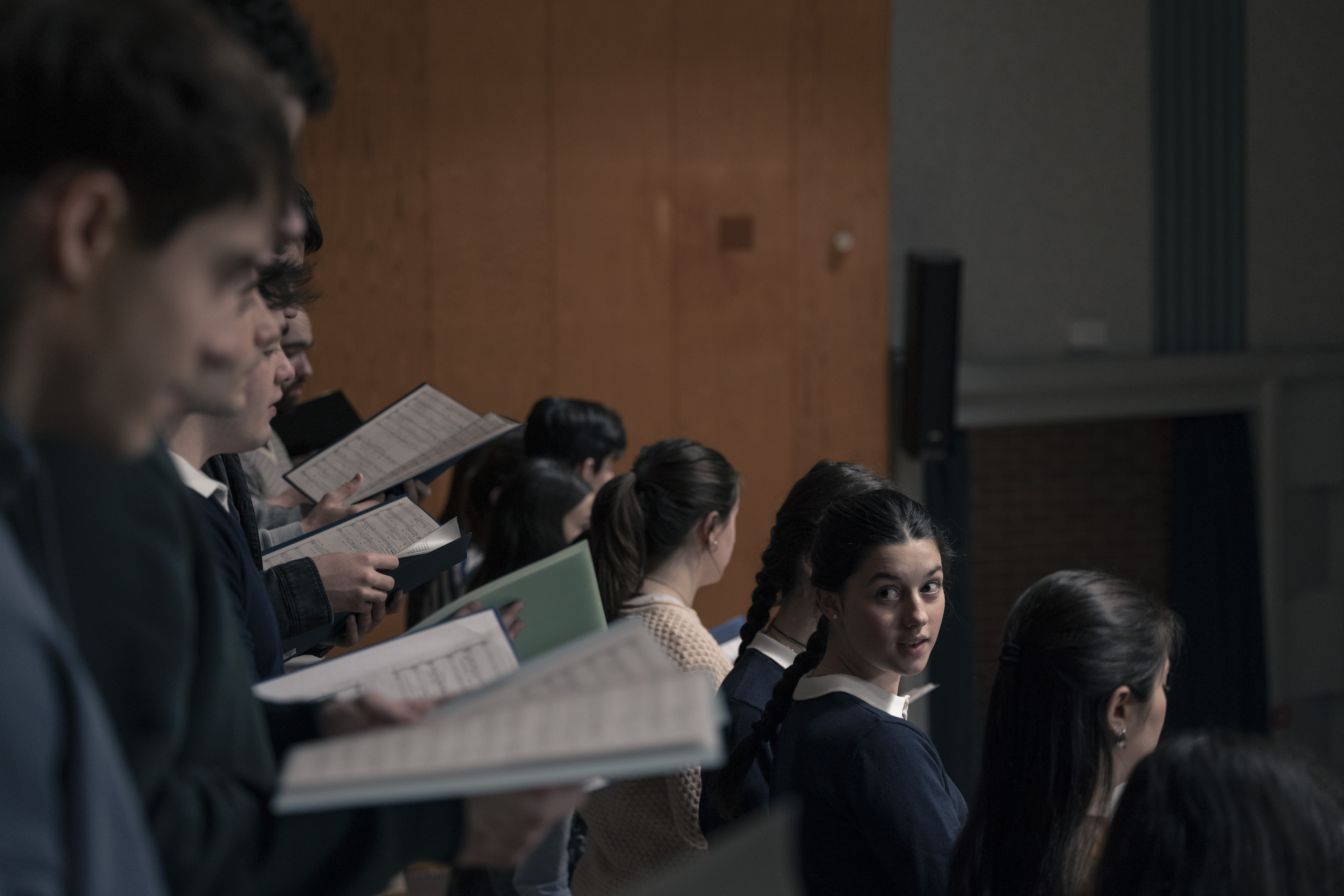 Los Domingos Still 27482